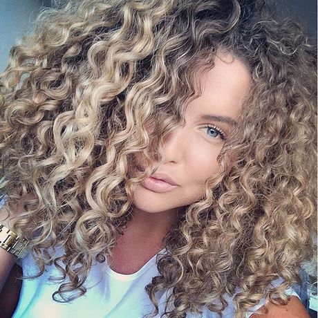 cute-curly-haircuts-for-naturally-curly-hair-33_8 Cute curly haircuts for naturally curly hair