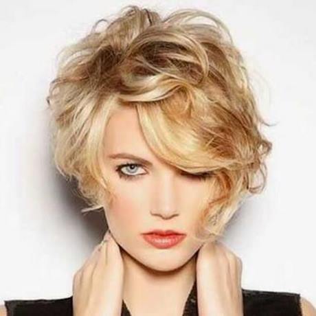 layer-cut-hairstyle-for-round-face-77_14 Layer cut hairstyle for round face