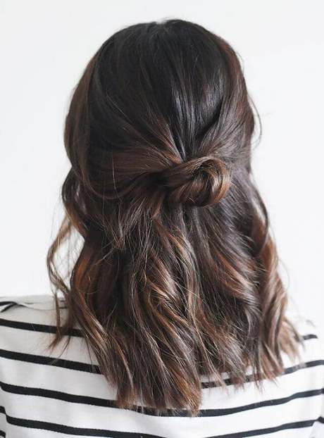 mid-to-long-length-hairstyles-64_12 Mid to long length hairstyles