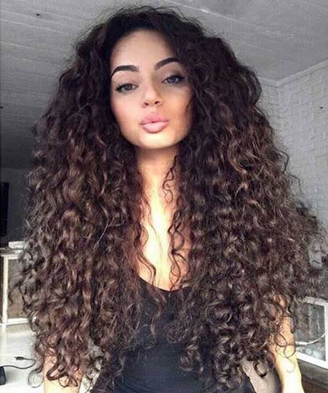 pretty-curly-hairstyles-for-long-hair-50_8 Pretty curly hairstyles for long hair