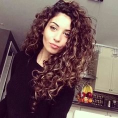 top-hairstyles-for-curly-hair-33_8 Top hairstyles for curly hair