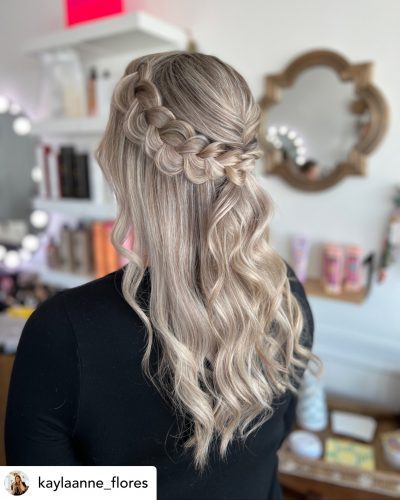 prom-hair-trends-2022-96 Prom hair trends 2022