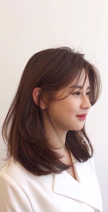 short-to-medium-hairstyles-for-2022-87_2 Short to medium hairstyles for 2022