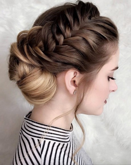 best-hair-updos-2018-82_14 Best hair updos 2018