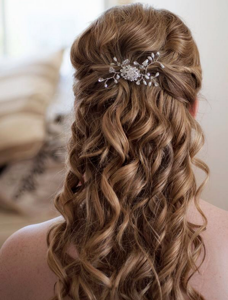 bridesmaid-hair-for-long-hair-54 Bridesmaid hair for long hair
