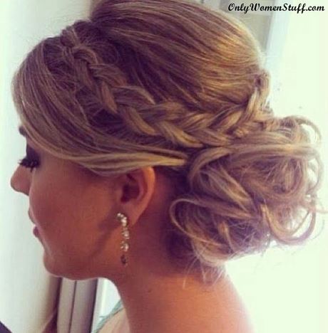 cute-prom-updos-for-long-hair-41_4 Cute prom updos for long hair