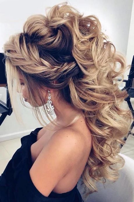 elegant-prom-hair-35_4 Elegant prom hair