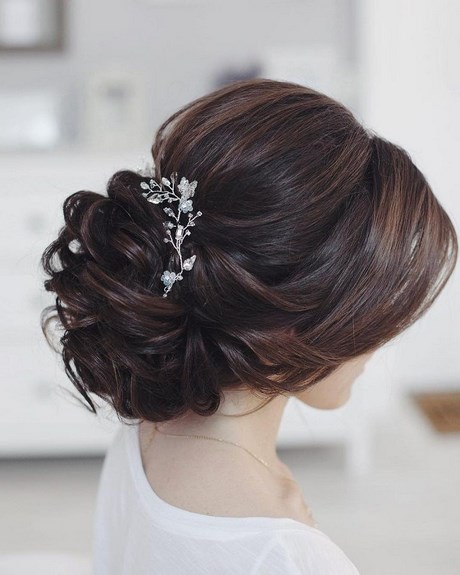 hair-up-wedding-hairstyles-68_17 Hair up wedding hairstyles