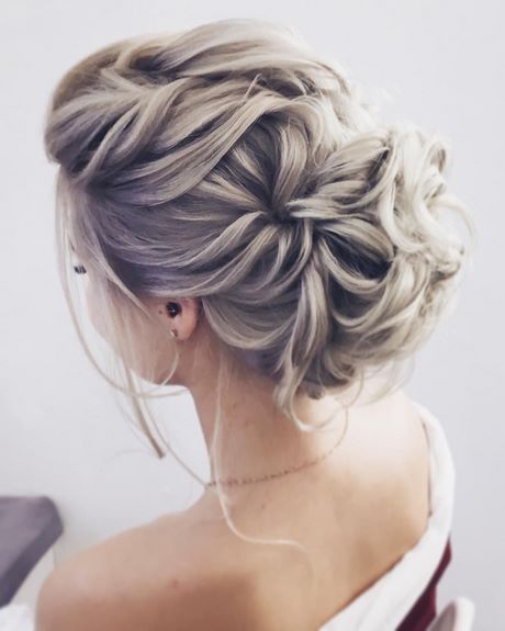 hair-up-wedding-hairstyles-68_6 Hair up wedding hairstyles