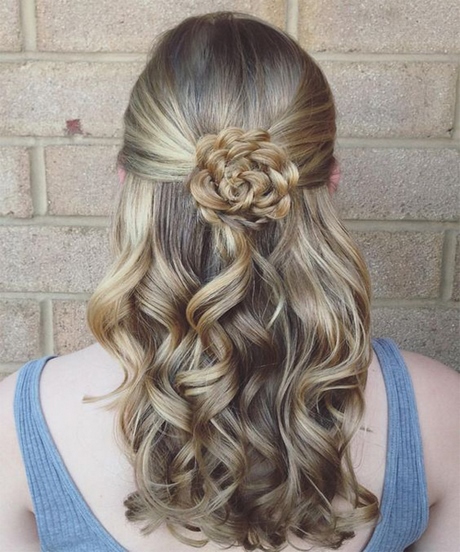 long-hair-prom-styles-2018-95_14 Long hair prom styles 2018