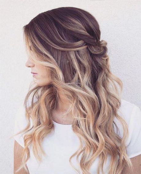 prom-hairstyles-for-long-brown-hair-45_3 Prom hairstyles for long brown hair