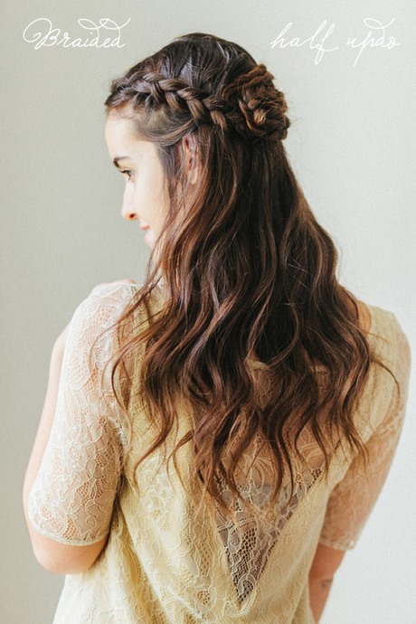 prom-hairstyles-for-long-hair-down-curly-91_13 Prom hairstyles for long hair down curly