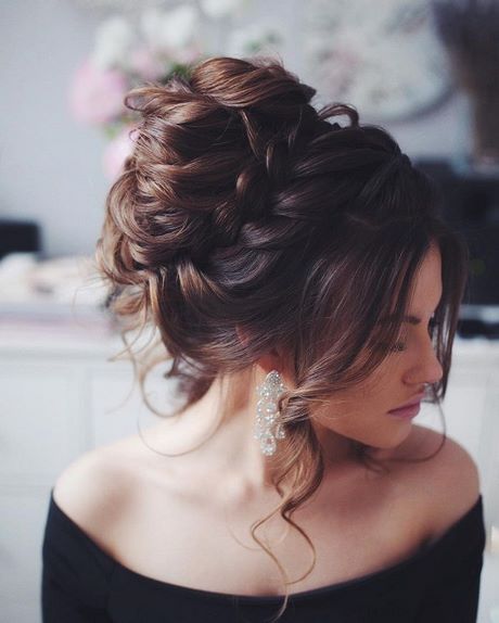 updo-curly-hairstyles-for-prom-70_18 Updo curly hairstyles for prom