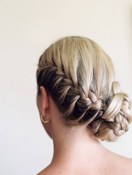 wedding-updos-with-braids-62_10 Wedding updos with braids