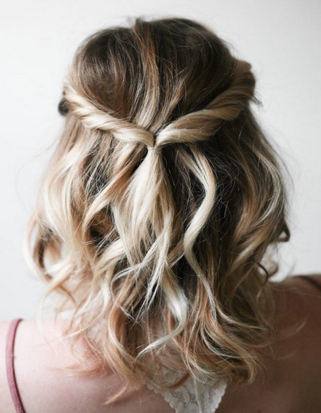 cute-and-simple-hairstyles-for-short-hair-20_17 Cute and simple hairstyles for short hair