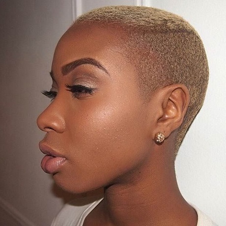short-blonde-haircuts-for-black-women-04_15 Short blonde haircuts for black women