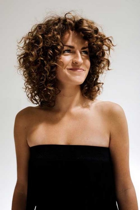 shoulder-length-haircuts-for-curly-hair-97_7 Shoulder length haircuts for curly hair