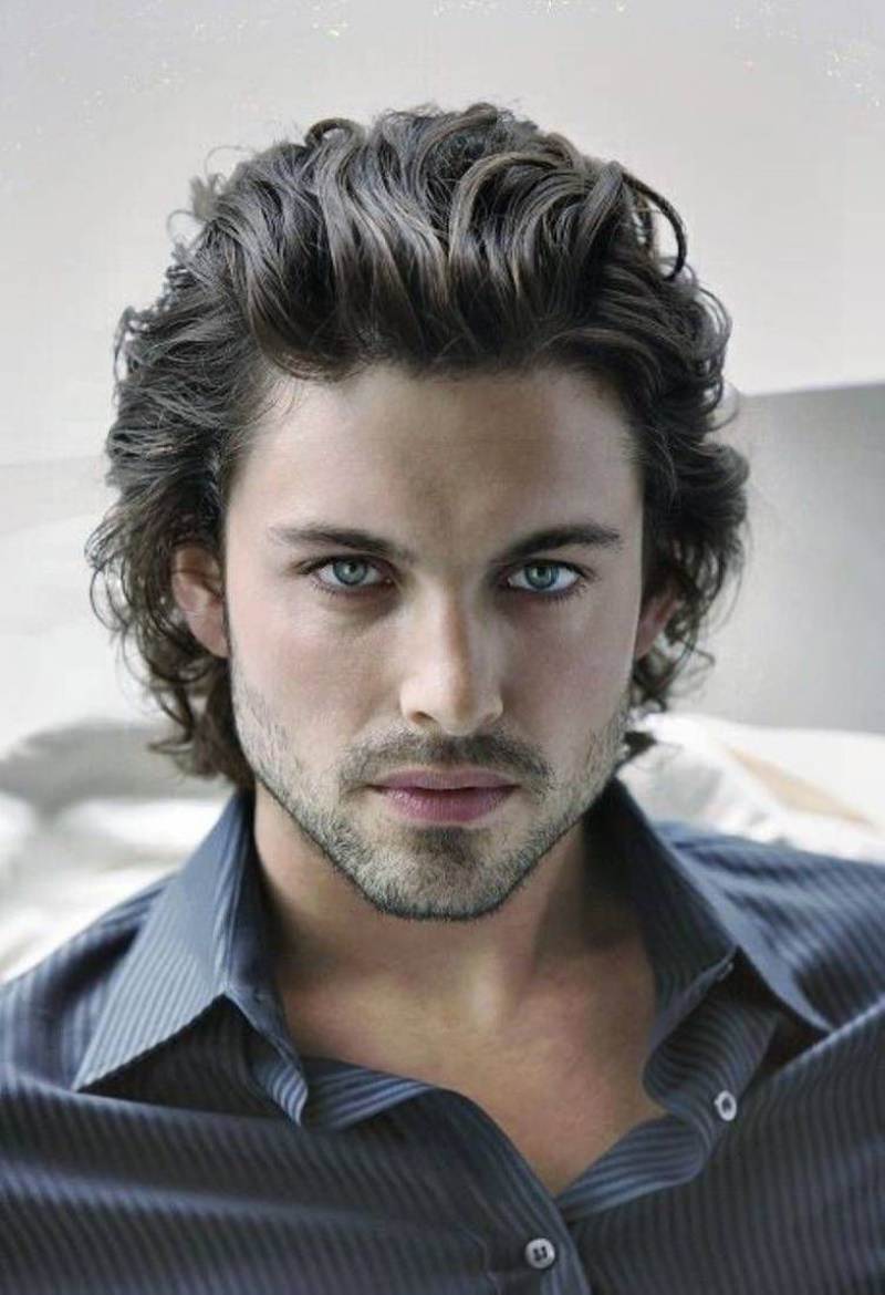 hairstyles-for-men-with-long-hair-94_7 Hairstyles for men with long hair