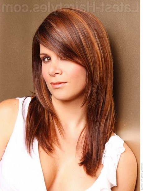 hairstyles-with-fringes-and-layers-86_16 Hairstyles with fringes and layers