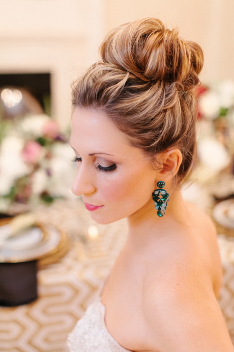 hair-updo-styles-for-weddings-58_12 Hair updo styles for weddings