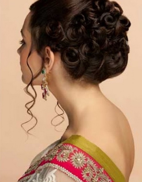 hairstyles-wedding-party-29_19 Hairstyles wedding party