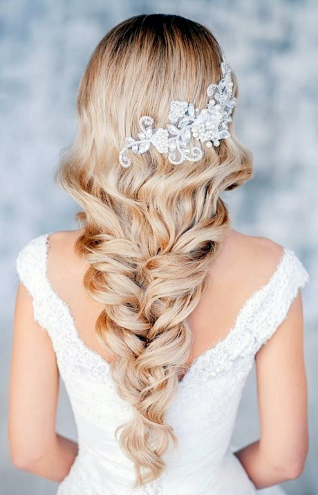 perfect-wedding-hairstyles-82_15 Perfect wedding hairstyles