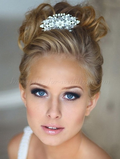 top-hairstyles-for-weddings-70_15 Top hairstyles for weddings