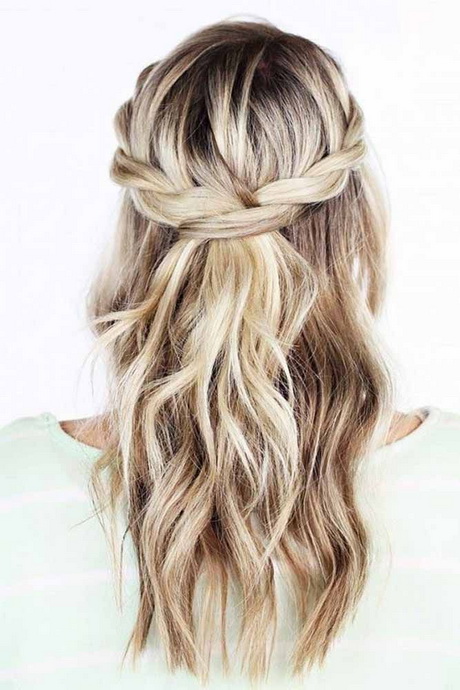 wedding-bridesmaid-hairstyles-for-long-hair-34_3 Wedding bridesmaid hairstyles for long hair