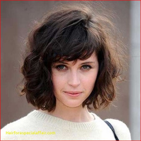 short-hairstyles-for-wavy-hair-2019-44_4 Short hairstyles for wavy hair 2019