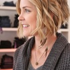 Cute curly hairstyles for short hair