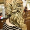 Prom hairstyles to the side
