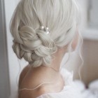 Brides hairstyles 2022