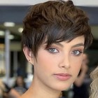 Current female hairstyles 2019