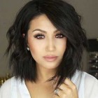 Medium short hairstyles for round faces