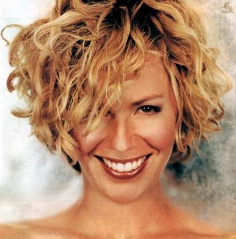 best-hairstyles-for-short-curly-hair-66_9 Best hairstyles for short curly hair