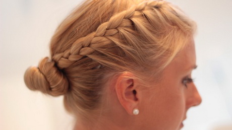 braided-hairstyles-for-work-28_16 Braided hairstyles for work