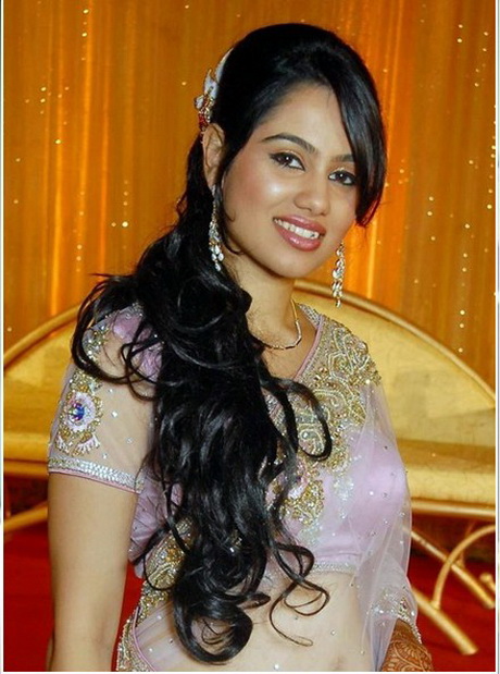 bridal-hairstyles-for-indian-weddings-21-12 Bridal hairstyles for indian weddings