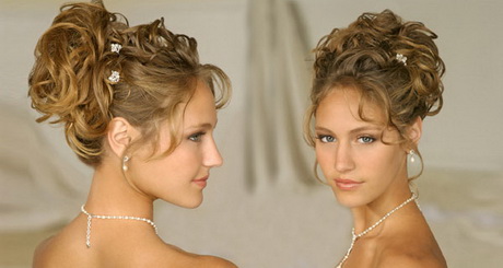 bridal-hairstyles-medium-length-hair-08-19 Bridal hairstyles medium length hair