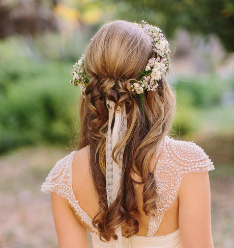 bridal-hairstyles-with-flowers-40_2 Bridal hairstyles with flowers