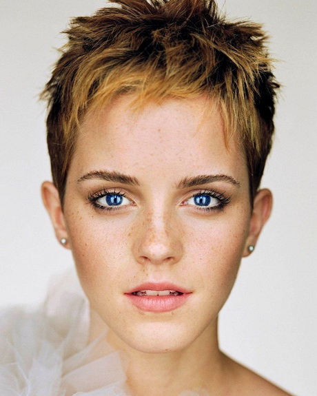 celebrities-with-pixie-haircuts-05_10 Celebrities with pixie haircuts