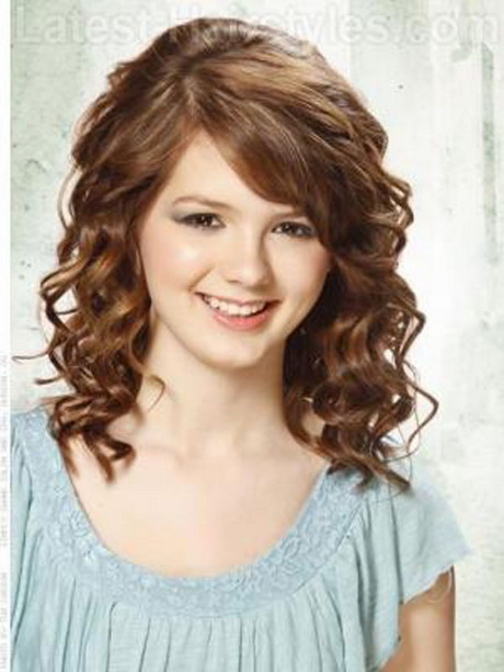 cute-hairstyles-for-medium-length-curly-hair-13-4 Cute hairstyles for medium length curly hair