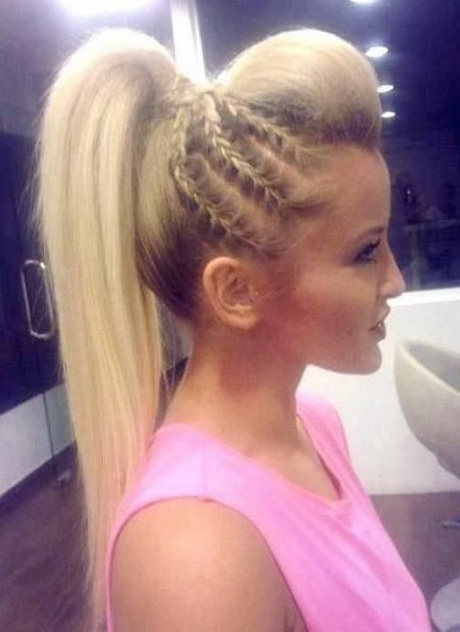 cute-hairstyles-with-braids-99_9 Cute hairstyles with braids