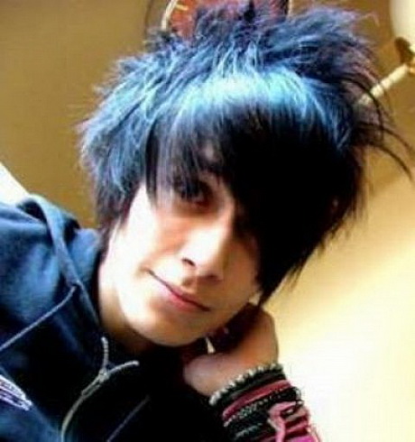 emo-hairstyles-for-boys-with-short-hair-43_2 Emo hairstyles for boys with short hair