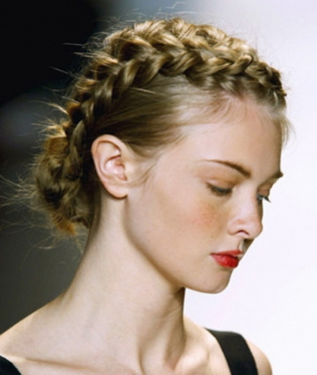 front-braid-hairstyle-85_14 Front braid hairstyle