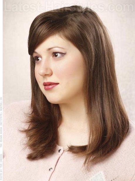 haircuts-for-long-hair-with-side-bangs-17_9 Haircuts for long hair with side bangs