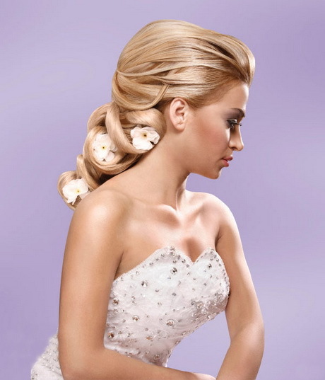 hairstyles-for-bride-40_10 Hairstyles for bride