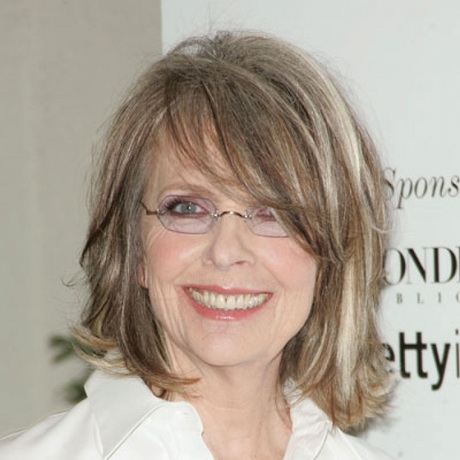 hairstyles-for-older-women-with-glasses-33_15 Hairstyles for older women with glasses