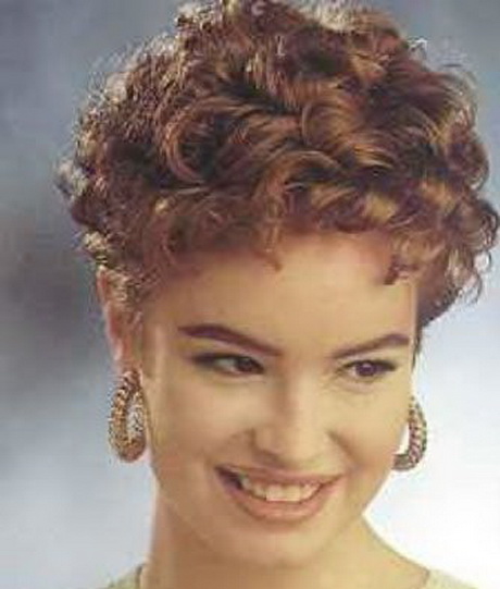 hairstyles-for-short-and-curly-12_15 Hairstyles for short and curly