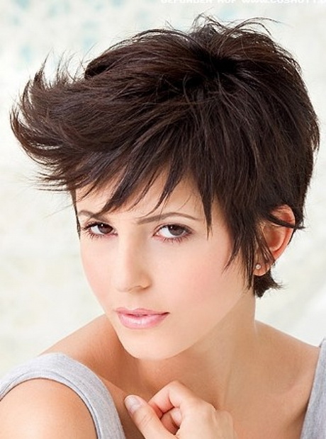 hairstyles-for-short-curly-hair-for-teenagers-41_10 Hairstyles for short curly hair for teenagers