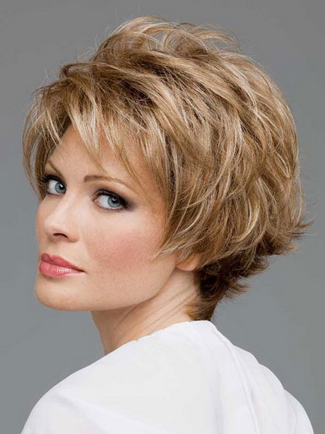 hairstyles-short-layered-87_5 Hairstyles short layered